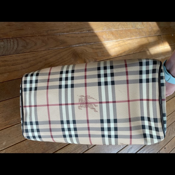Burberry Signature bag - Picture 2 of 6